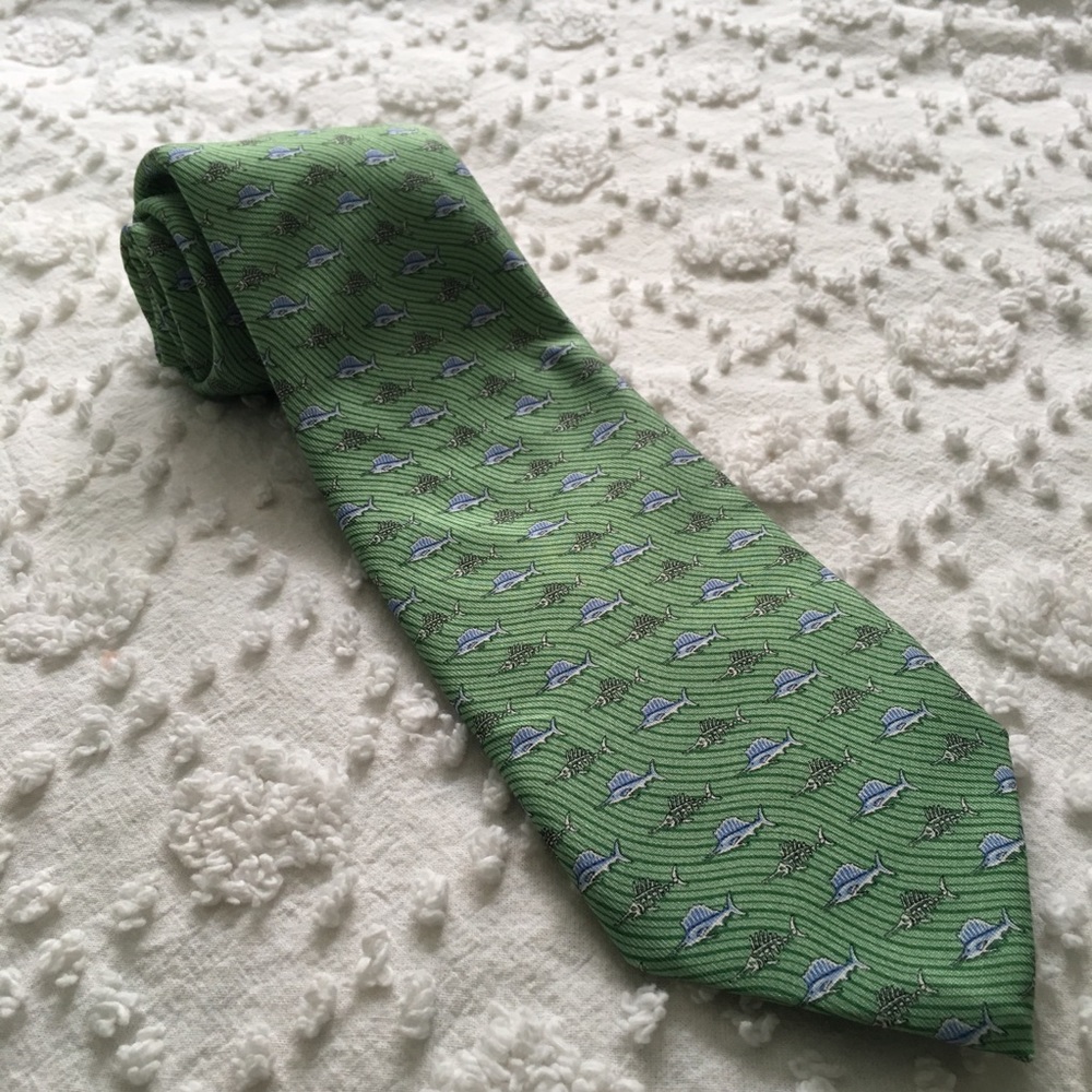 Vineyard Vines tie